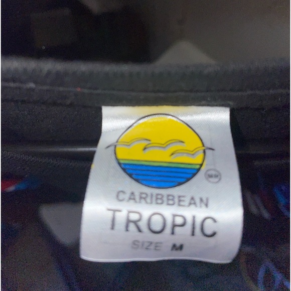 Puerto Rico Graphic Tee - Picture 2 of 2